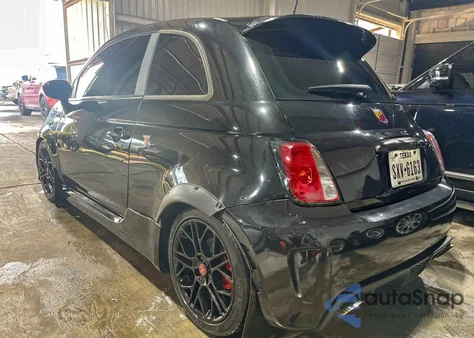 2013 Fiat 500 Abarth z USA, uszkodzony, nr VIN 3C3CFFFH9DT664970